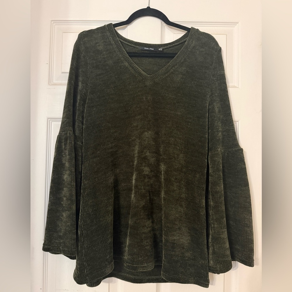 Doe & Rae Forest Green V-Neck Tunic